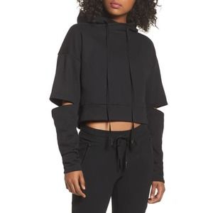 Alo Yoga Peak Cutout Pullover Crop Hoodie in Black